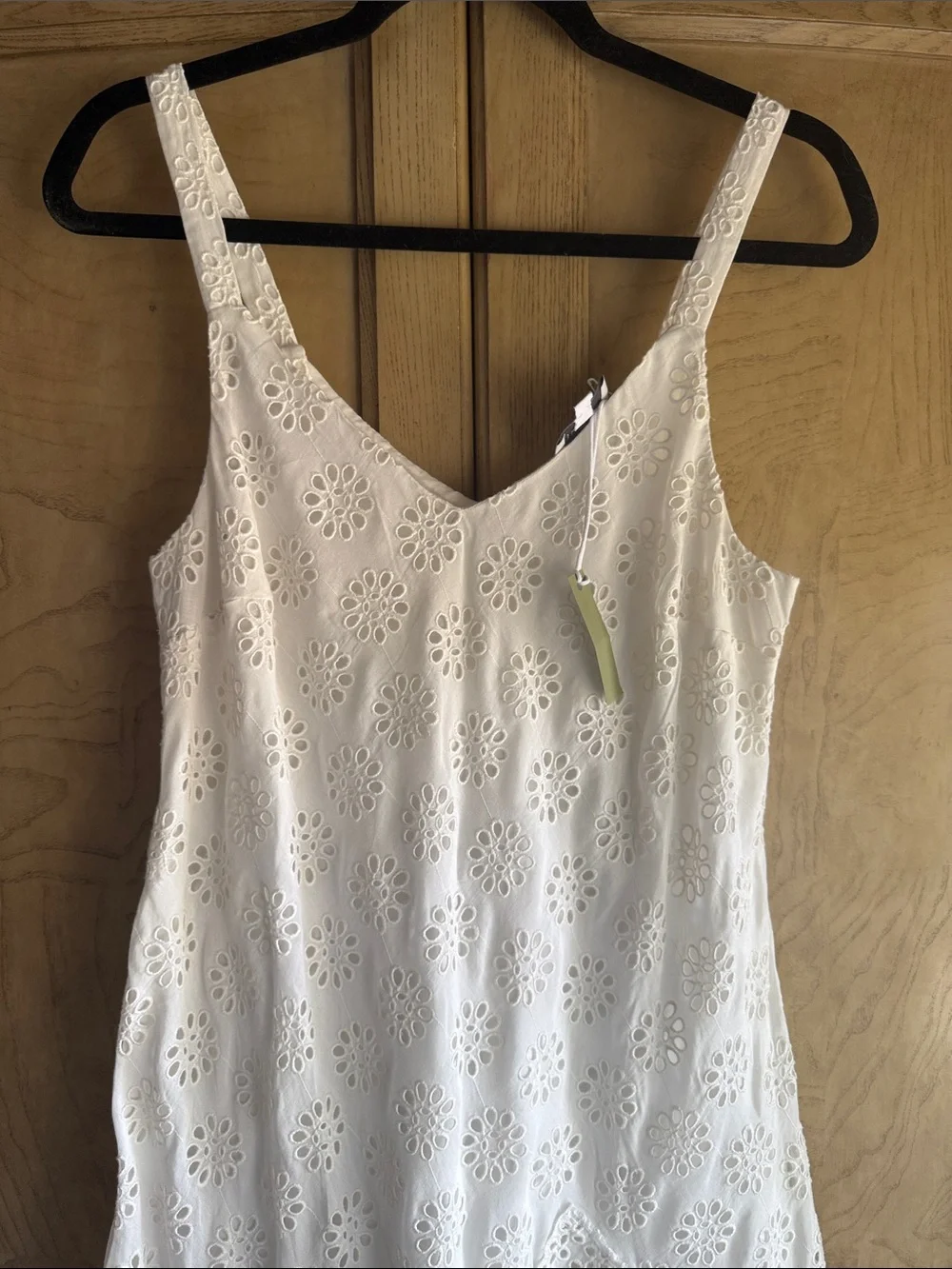 Jade 🌞GIGI White Eyelet Maxi Dress with V-Neck